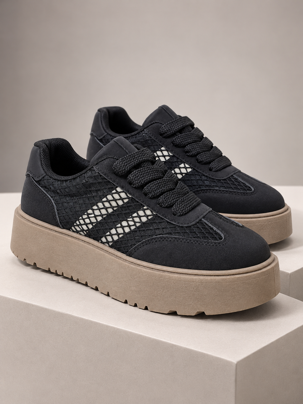 Zapatillas de Mujer Negras Plataforma Urbanas