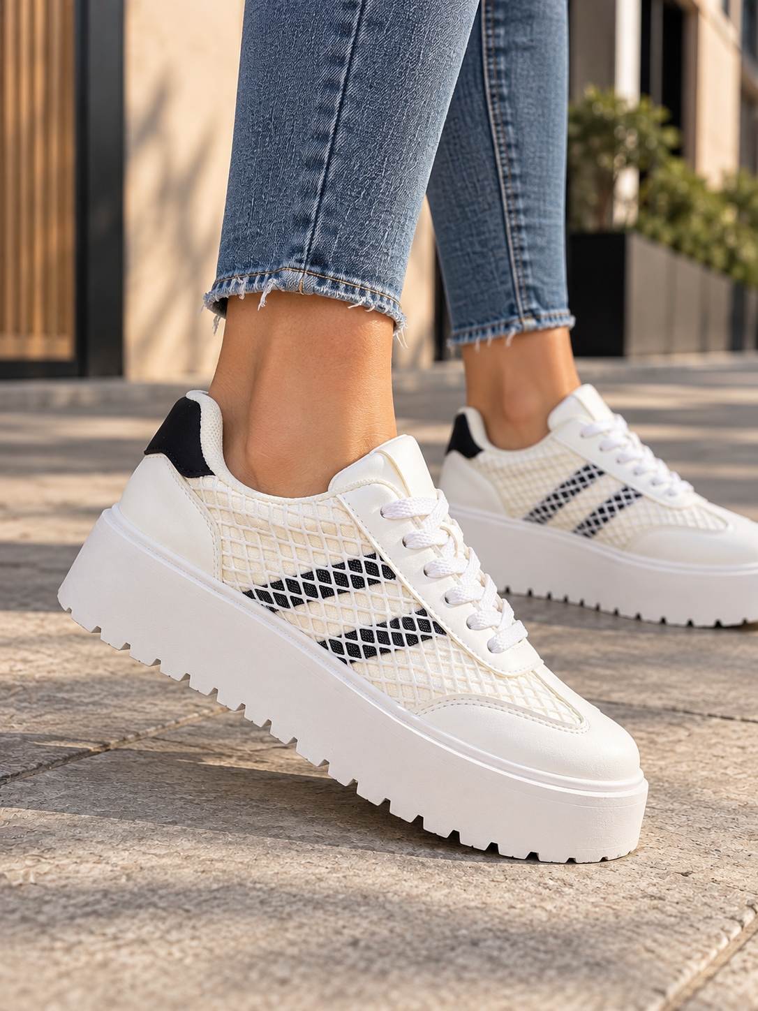 Zapatillas De Mujer Blancas Con Plataforma y Malla