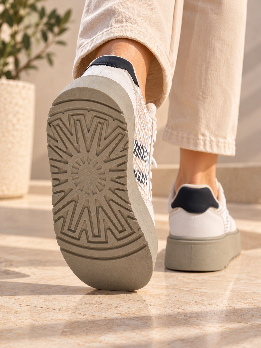 Zapatillas de Mujer Beige con Plataforma Urbanas y Comodas